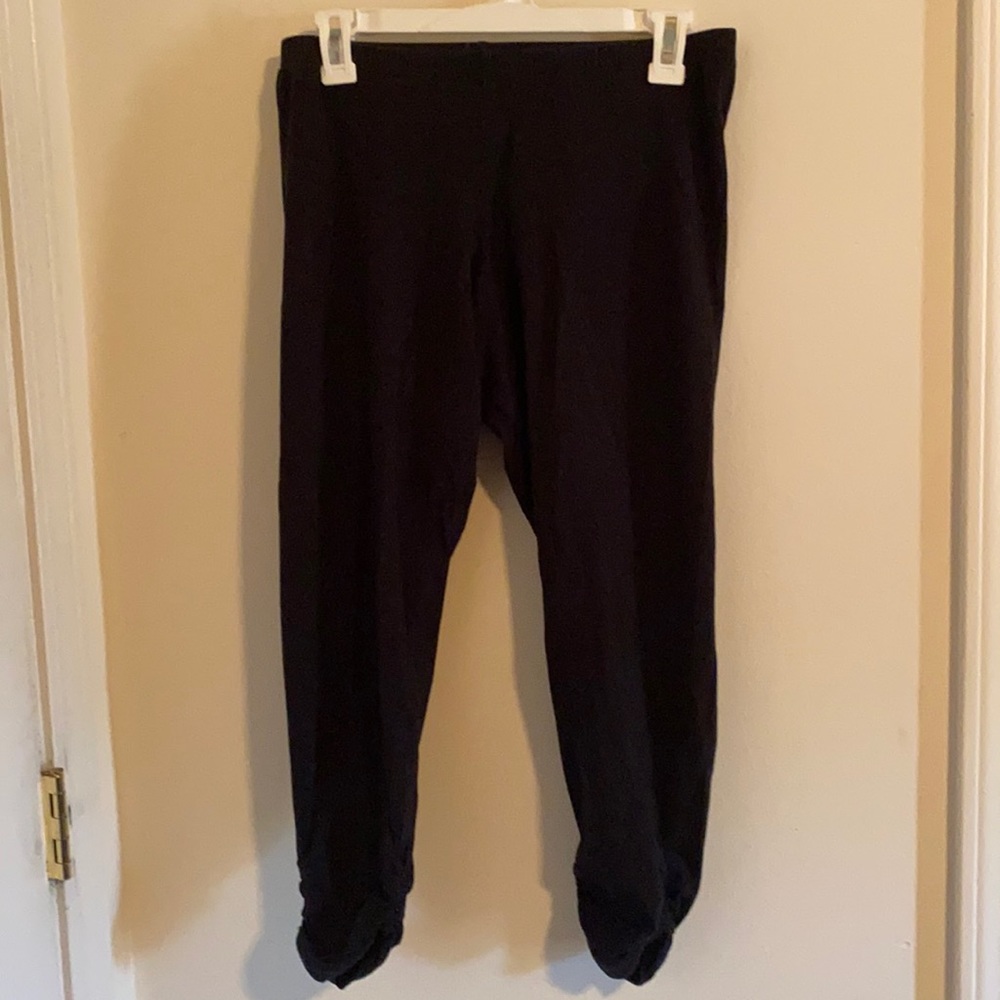 Black leggings
